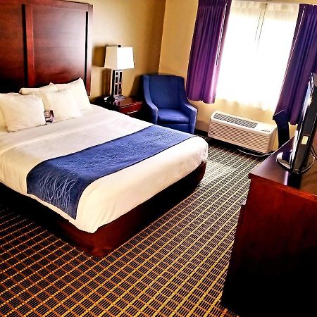 Comfort Inn Fort Collins North Exteriör bild